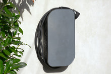 EVshield® PLUS – De Stijlvolle Vaste Laadoplossing voor Krachtstroom Thuisladers