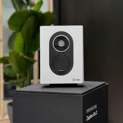 “Zaptec Go 2 laadpaal en Tibber Pulse energiemeter bundelpakket”